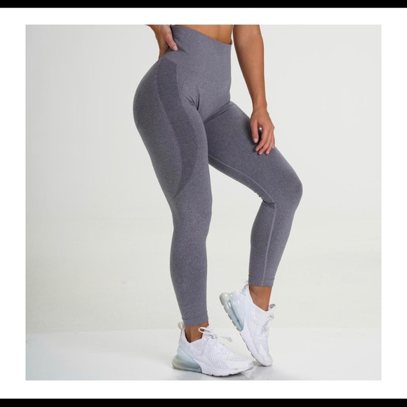 Grey contour leggings - Picture 2 of 3